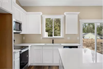 144 E H St, Vernonia, OR 97064 - Photo 9