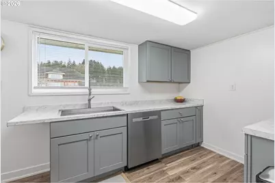 180 Second St, Cathlamet, WA 98612 - Photo 21