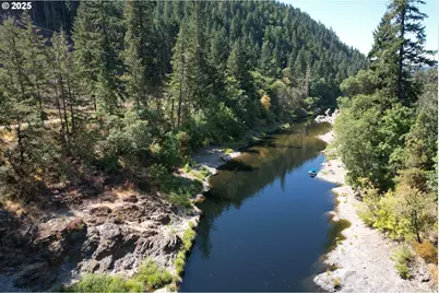 750 Ferguson Ln, Days Creek, OR 97429 - Photo 3