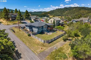 1005 Champion Ln, White Salmon, WA 98672 - Photo 41