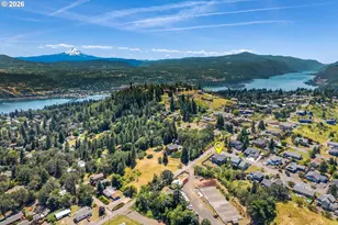 1005 Champion Ln, White Salmon, WA 98672 - Photo 43