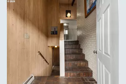 89655 Sea Breeze Dr, Warrenton, OR 97146 - Photo 11