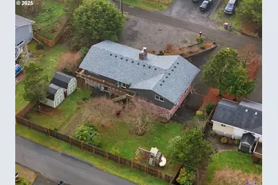 89655 Sea Breeze Dr, Warrenton, OR 97146 - Photo 7