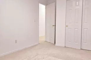 11829 SE Mill Ct, Portland, OR 97216 - Photo 19