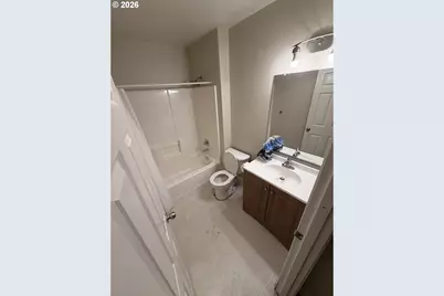 11911 SE Ash St #10, Portland, OR 97216 - Photo 19