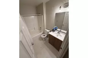 11911 SE Ash St, Portland, OR 97216 - Photo 19