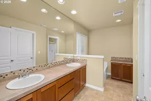 15623 SW Raphael Ln, Portland, OR 97224 - Photo 25