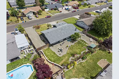 229 N Grove Ln, Sutherlin, OR 97479 - Photo 39