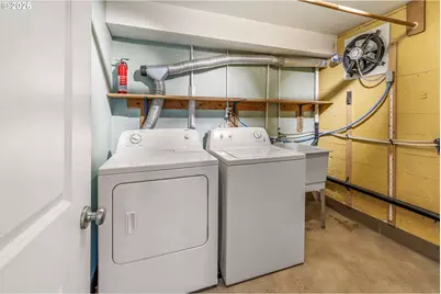 1215 NE 157th Ave, Portland, OR 97230 - Photo 39