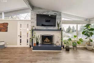 1215 NE 157th Ave, Portland, OR 97230 - Photo 15