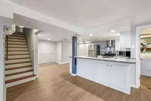 1215 NE 157th Ave, Portland, OR 97230 - Photo 33