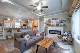 1305 Ash St, Brownsville, OR 97327 - Photo 7