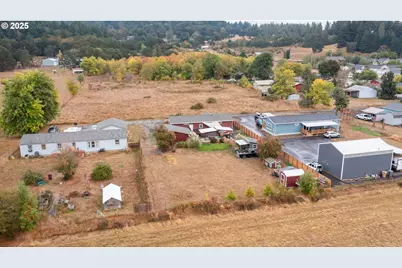 1305 Ash St, Brownsville, OR 97327 - Photo 41