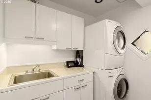 444 NW Hermosa Blvd, Portland, OR 97210 - Photo 27