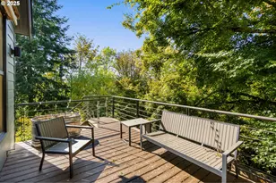 444 NW Hermosa Blvd, Portland, OR 97210 - Photo 29