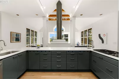 444 NW Hermosa Blvd, Portland, OR 97210 - Photo 13