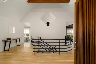 444 NW Hermosa Blvd, Portland, OR 97210 - Photo 3