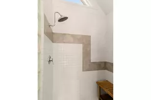 444 NW Hermosa Blvd, Portland, OR 97210 - Photo 21