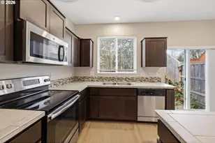 12813 SE 155th Ave, Happy Valley, OR 97086 - Photo 13