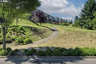 12813 SE 155th Ave, Happy Valley, OR 97086 - Photo 43