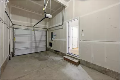 12813 SE 155th Ave, Happy Valley, OR 97086 - Photo 33