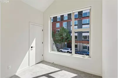 809 N Failing St, Portland, OR 97227 - Photo 27