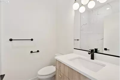 809 N Failing St, Portland, OR 97227 - Photo 29