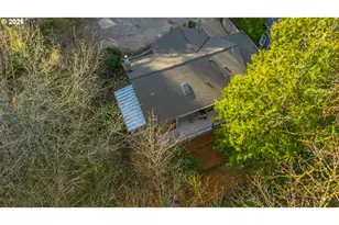 2666 SW Brae Mar Ct, Portland, OR 97201 - Photo 41