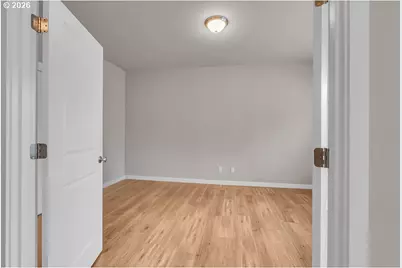 17346 SE Crossroads Ave, Happy Valley, OR 97086 - Photo 13