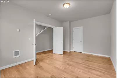 17346 SE Crossroads Ave, Happy Valley, OR 97086 - Photo 15