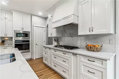 791 Tukwila Dr, Woodburn, OR 97071 - Photo 13