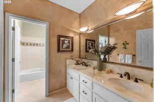 752 SW Regency Terrace, Portland, OR 97225 - Photo 31