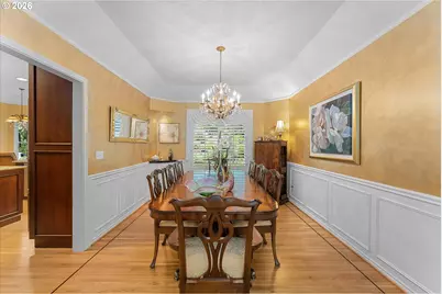 752 SW Regency Ter, Portland, OR 97225 - Photo 9
