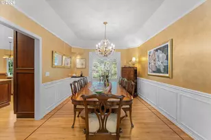 752 SW Regency Terrace, Portland, OR 97225 - Photo 9