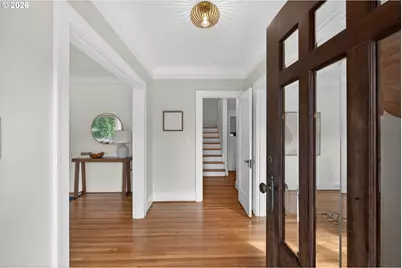 2311 NE Regents Dr, Portland, OR 97212 - Photo 5