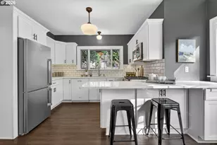 2311 NE Regents Dr, Portland, OR 97212 - Photo 23