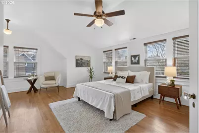 2311 NE Regents Dr, Portland, OR 97212 - Photo 27