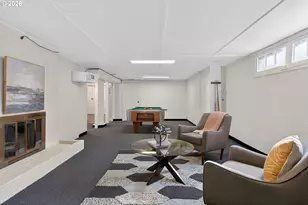 2311 NE Regents Dr, Portland, OR 97212 - Photo 41