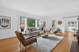 2311 NE Regents Dr, Portland, OR 97212 - Photo 9