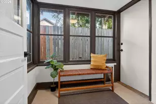 2311 NE Regents Dr, Portland, OR 97212 - Photo 39