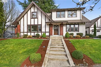2311 NE Regents Dr, Portland, OR 97212 - Photo 1