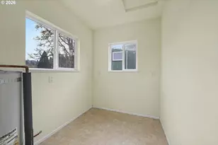 3855 Ferry St, Eugene, OR 97405 - Photo 19