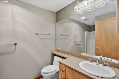 300 W 8th St #324, Vancouver, WA 98660 - Photo 17