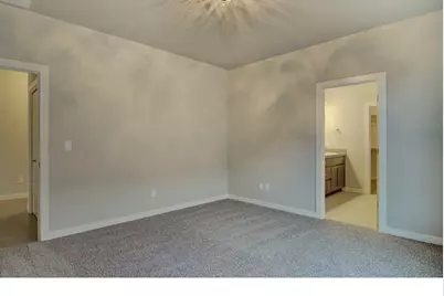 2210 E Dalmatian Dr, La Center, WA 98629 - Photo 13