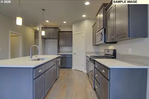2210 E Dalmatian Dr, La Center, WA 98629 - Photo 11