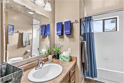 925 Winchester Ave, Medford, OR 97501 - Photo 29