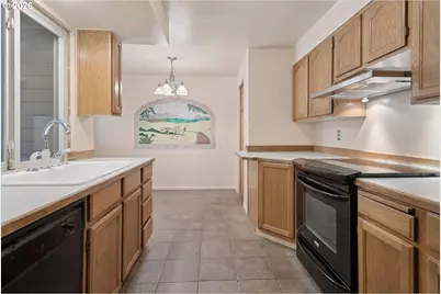14834 SW 109th Ave #8, Tigard, OR 97224 - Photo 11
