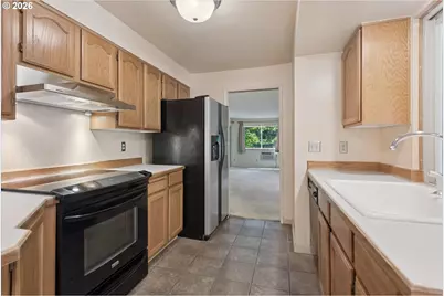 14834 SW 109th Ave #8, Tigard, OR 97224 - Photo 13