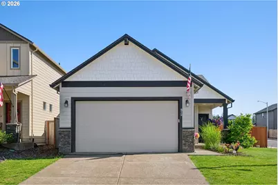 812 NE Trillium Dr, Estacada, OR 97023 - Photo 3
