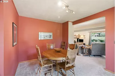 1109 Country Club Rd, Hood River, OR 97031 - Photo 9